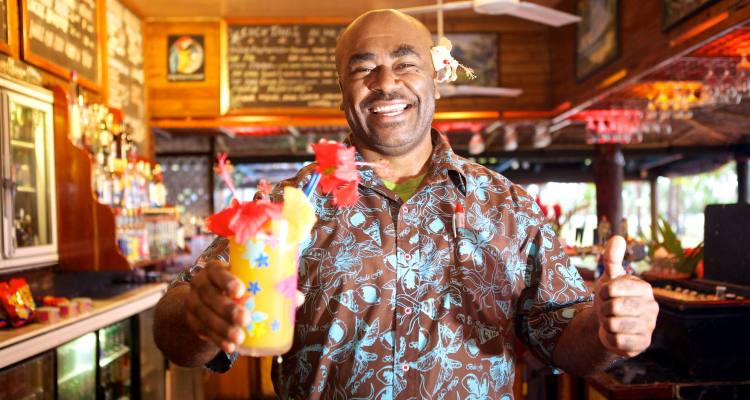 Club Fiji Resort Bar Man