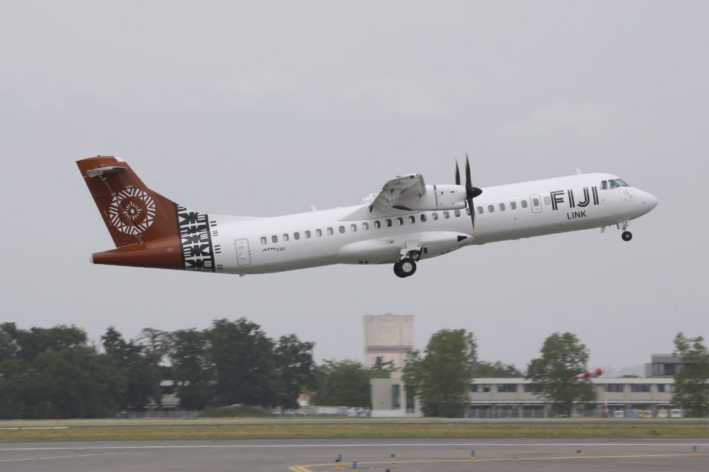 Fiji Link Plane Departing - Domestic Flight